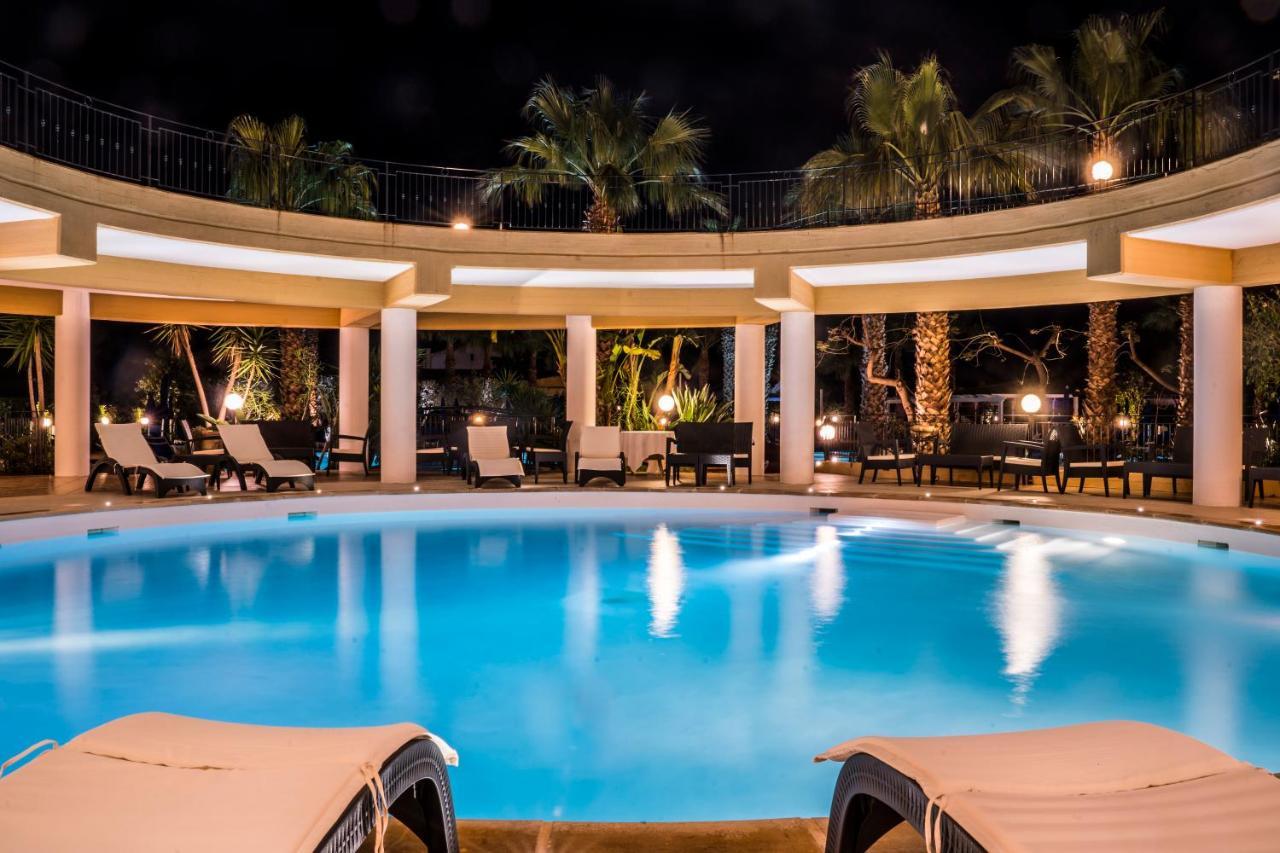 Dolcestate Hotel -Club Кампофеличе ди Рокела Екстериор снимка